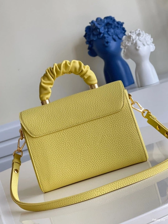 TWIST LOUIS VUITTON MM 0810